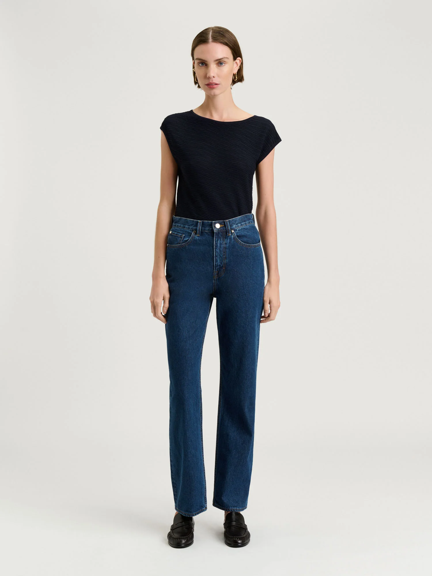 Asymmetric Wavy Ottoman Knit - Image 6