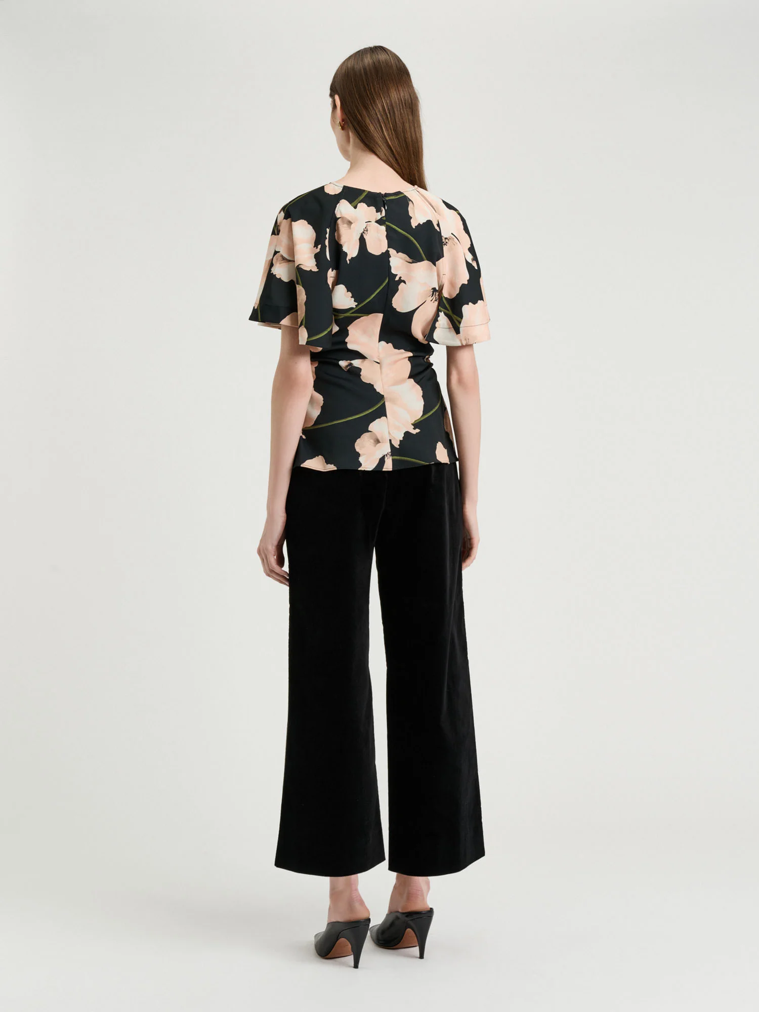 Blush Poppy Satin Back Crepe Top - Image 3