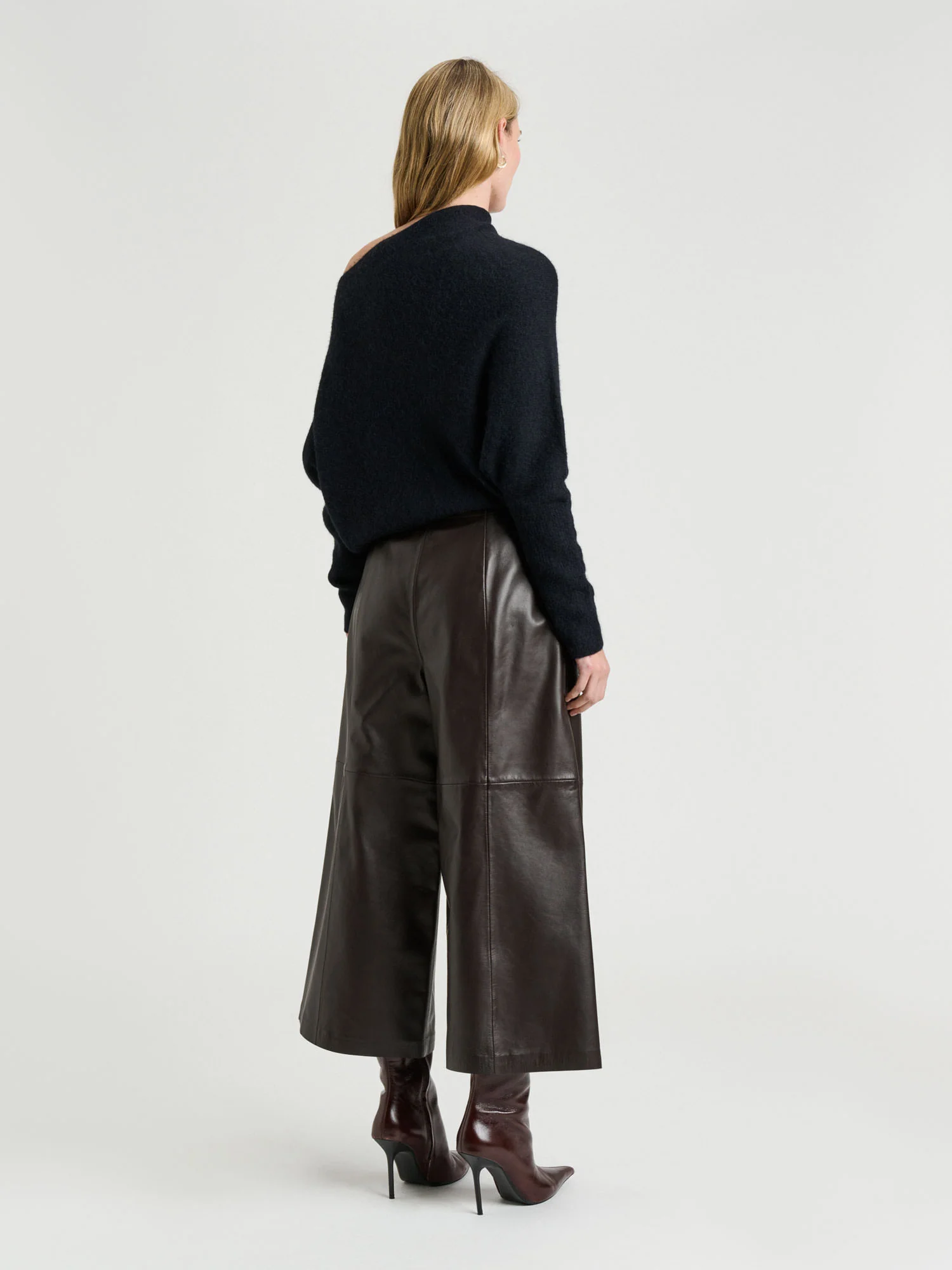 Brushed Alpaca Wool Blend Asymmetric Knit - Image 7
