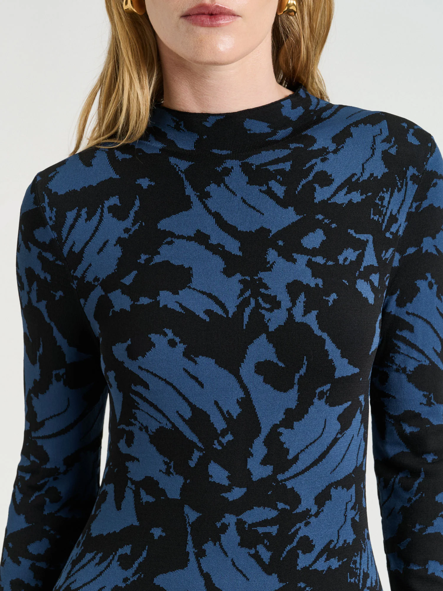 Butterfly Jacquard Knit Dress - Image 3