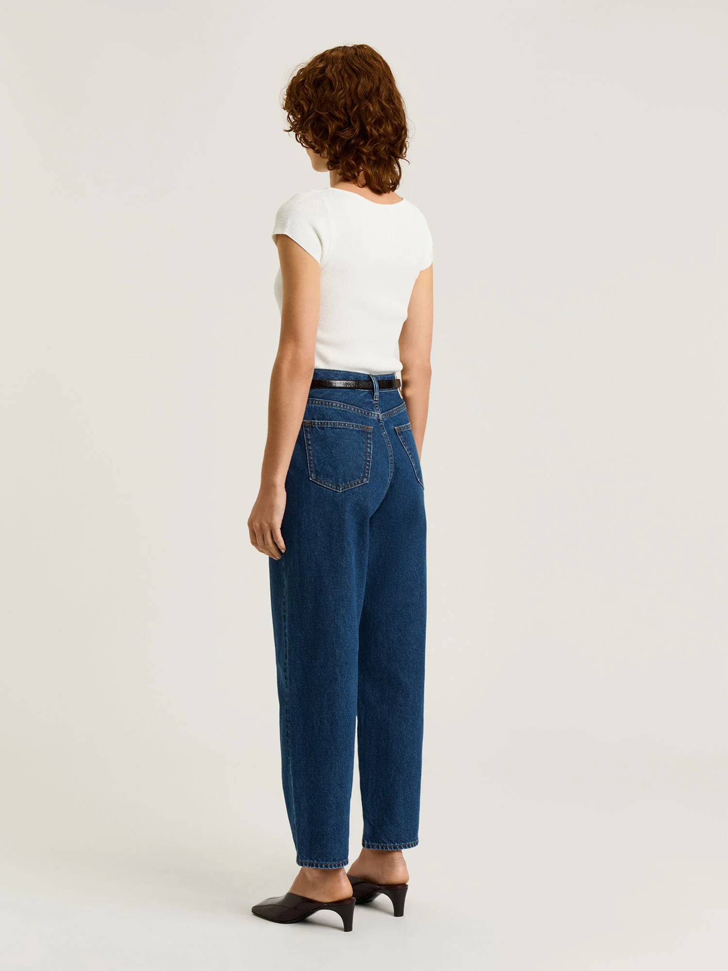 Cotton Denim Cropped Tapered Leg Jean - Image 3