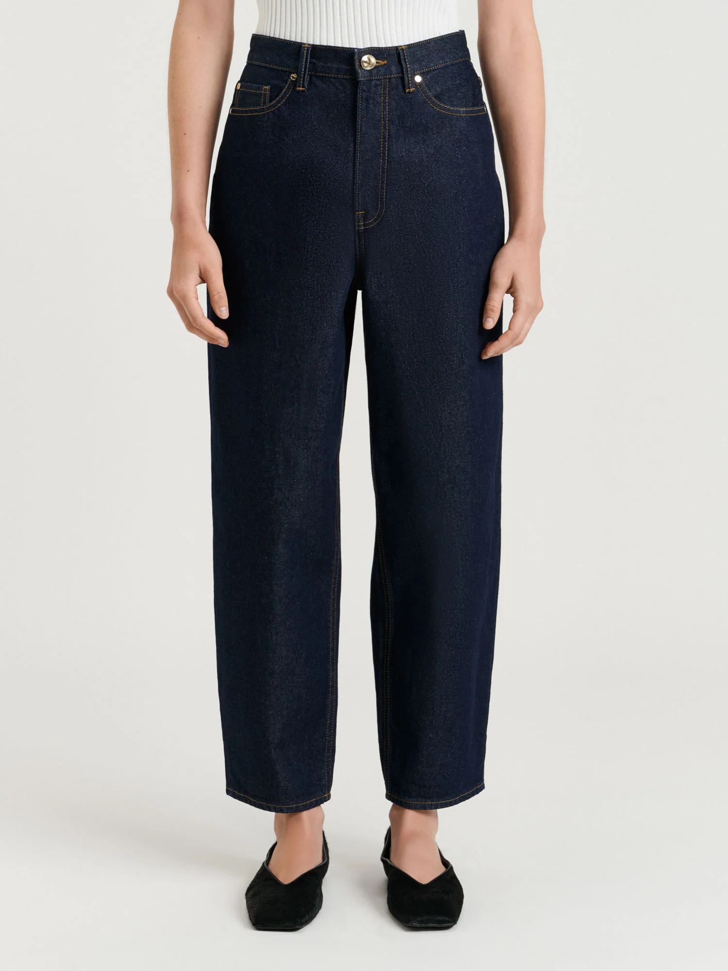 Dark Indigo Cropped Barrel Leg Jean - Image 3