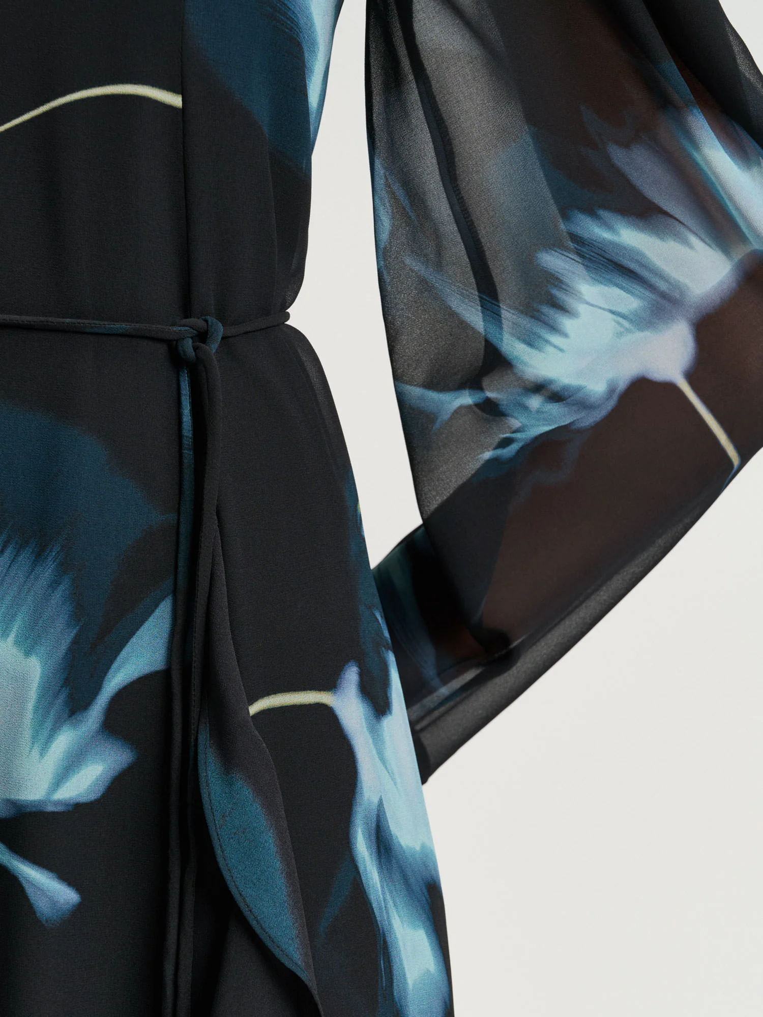 Dusk Poppies Georgette Midi Dress - Image 4