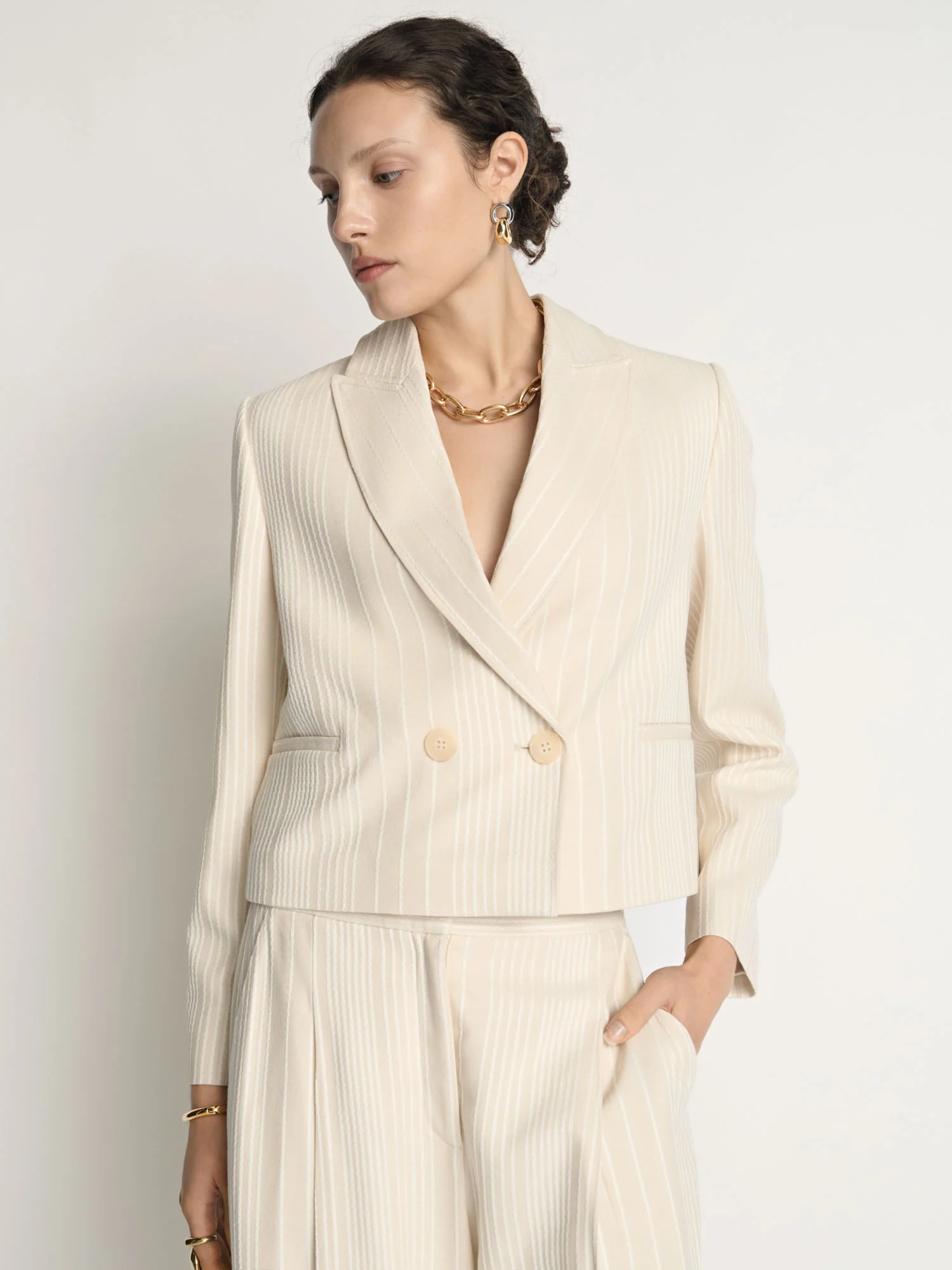 Embroidered Stripe Cropped Blazer - Image 2