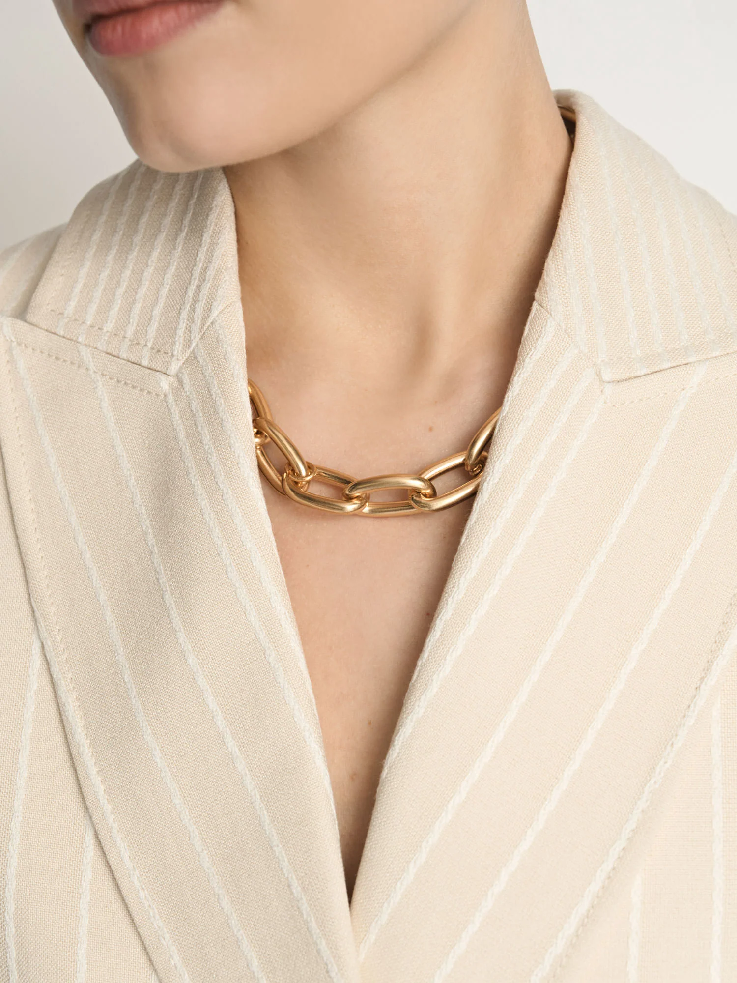 Embroidered Stripe Cropped Blazer - Image 4