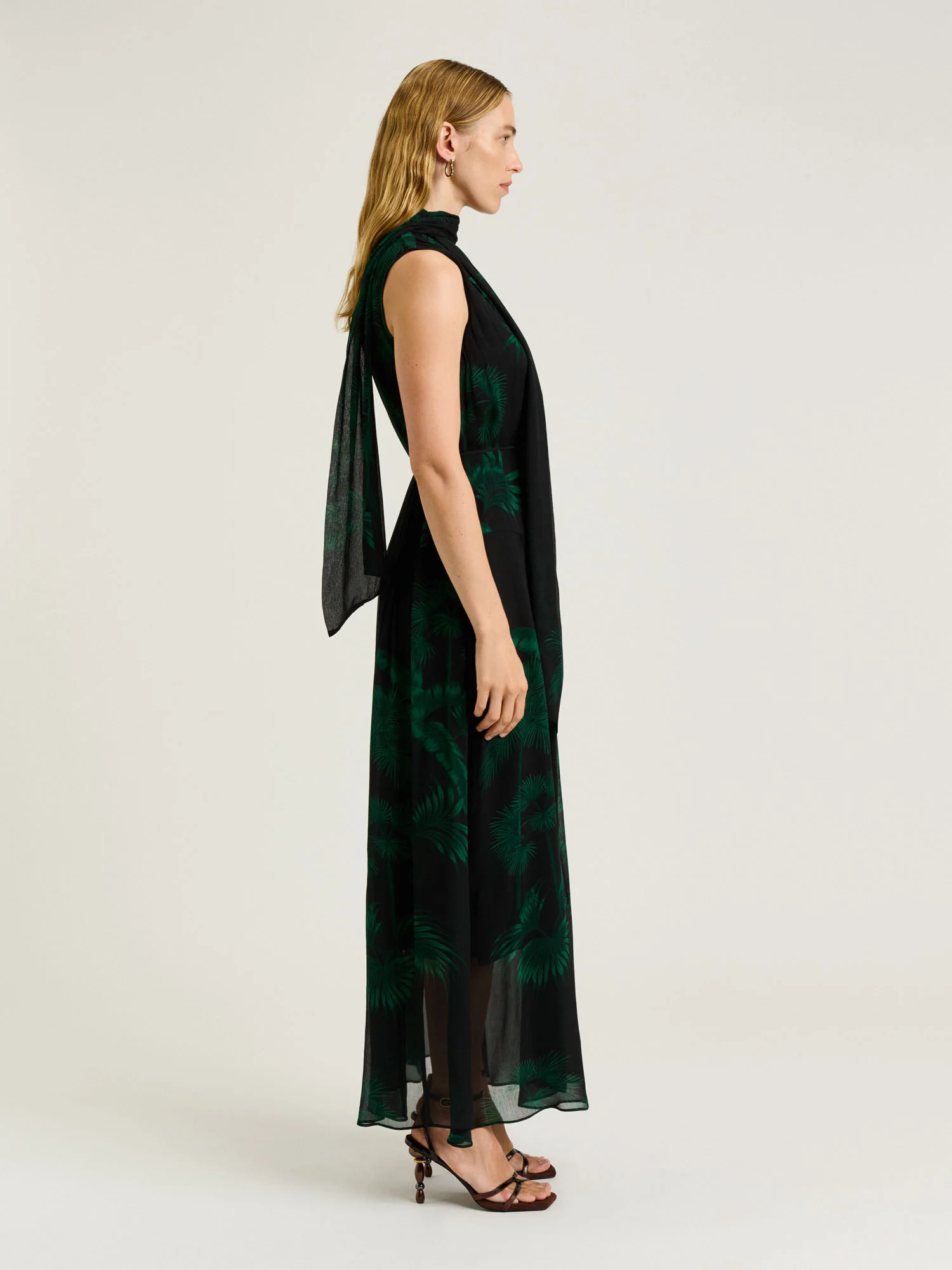 Emerald Palm Crinkle Georgette Maxi Dress - Image 5