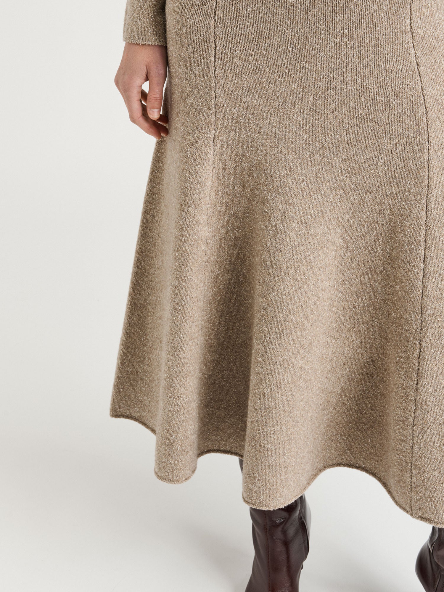 Merino Silk Blend Textured Knit Flared Skirt - Image 3