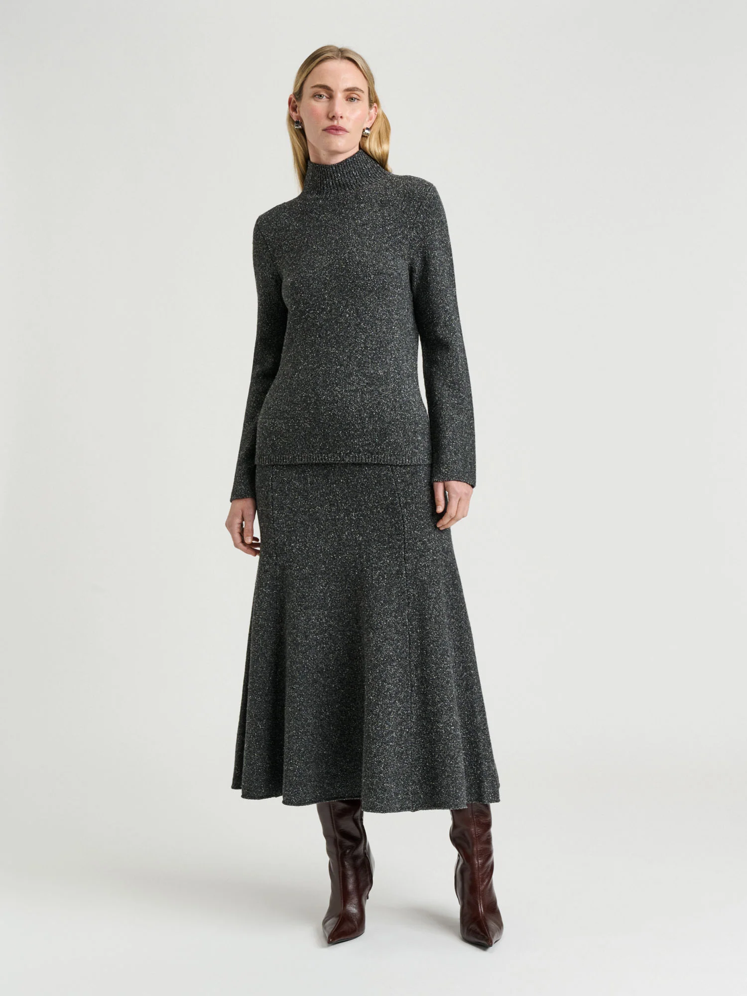 Merino Silk Blend Textured Knit Flared Skirt - Image 6