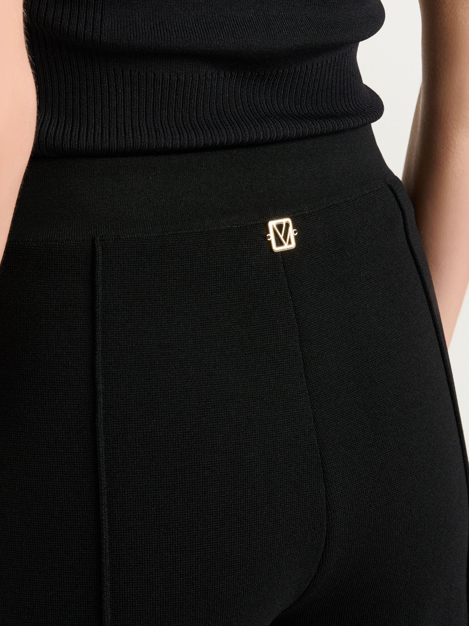 Milano Cropped Pant - Image 3