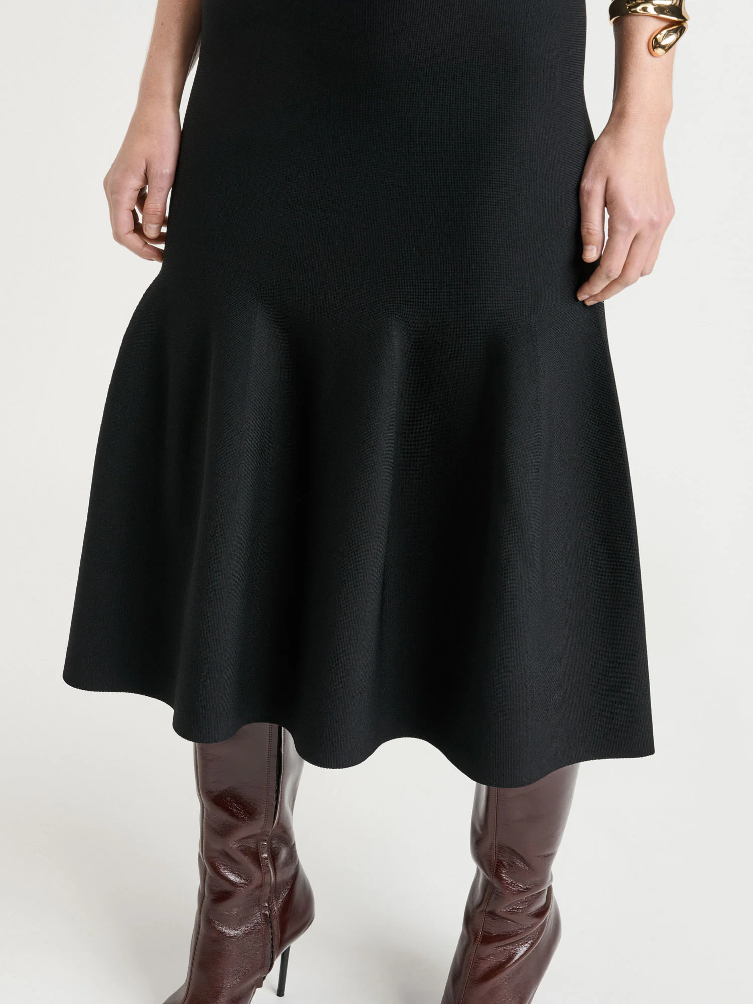 Milano Fluted Midi Dress - Image 7