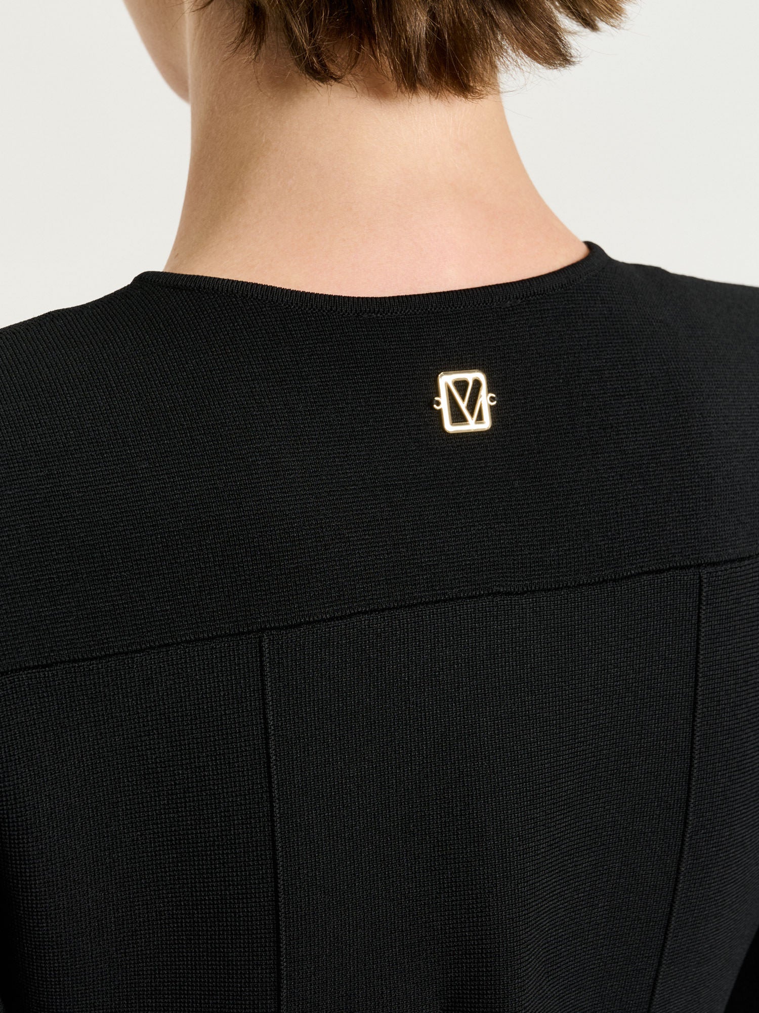 Milano Short Sleeve Jacket - Image 4