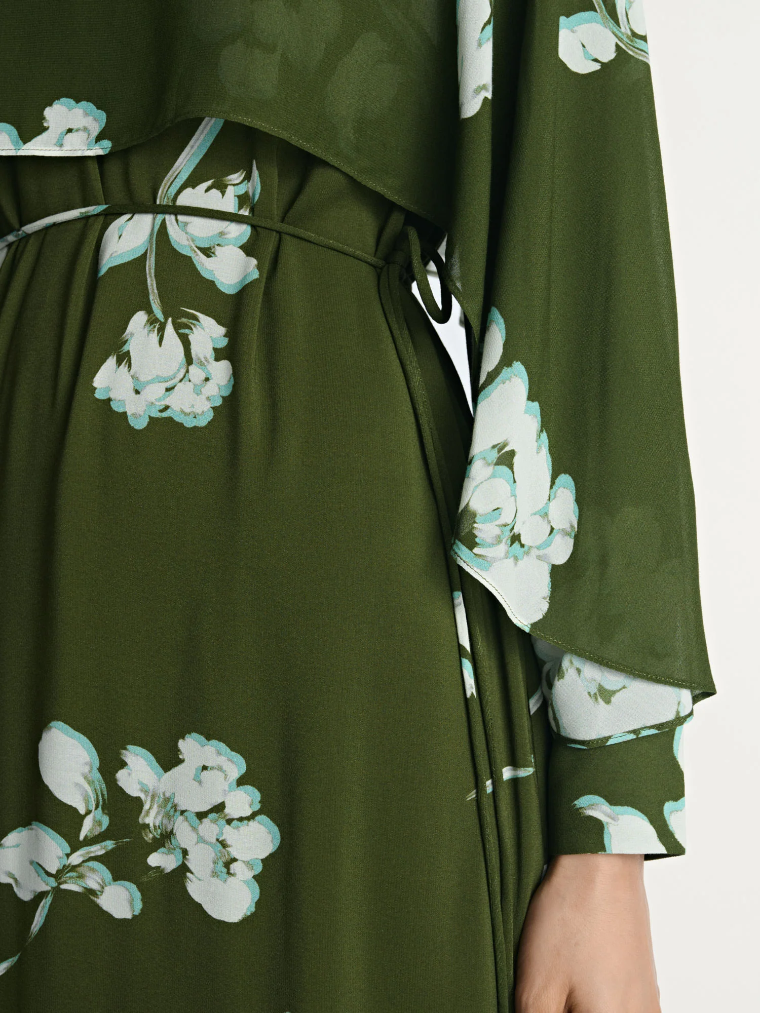 Stamp Floral Georgette Midi Dress - Image 3