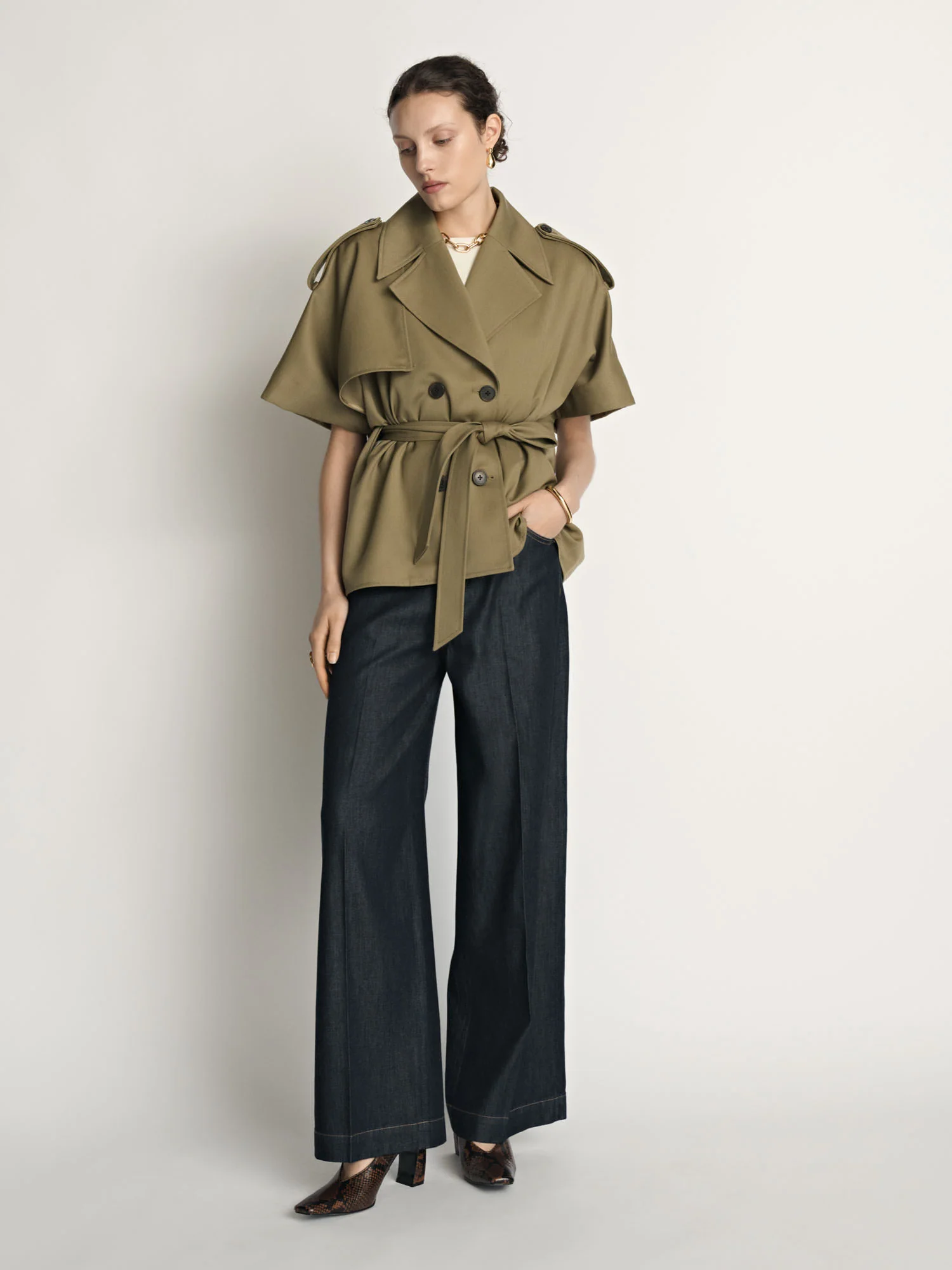 Wool Cropped Cape Trench